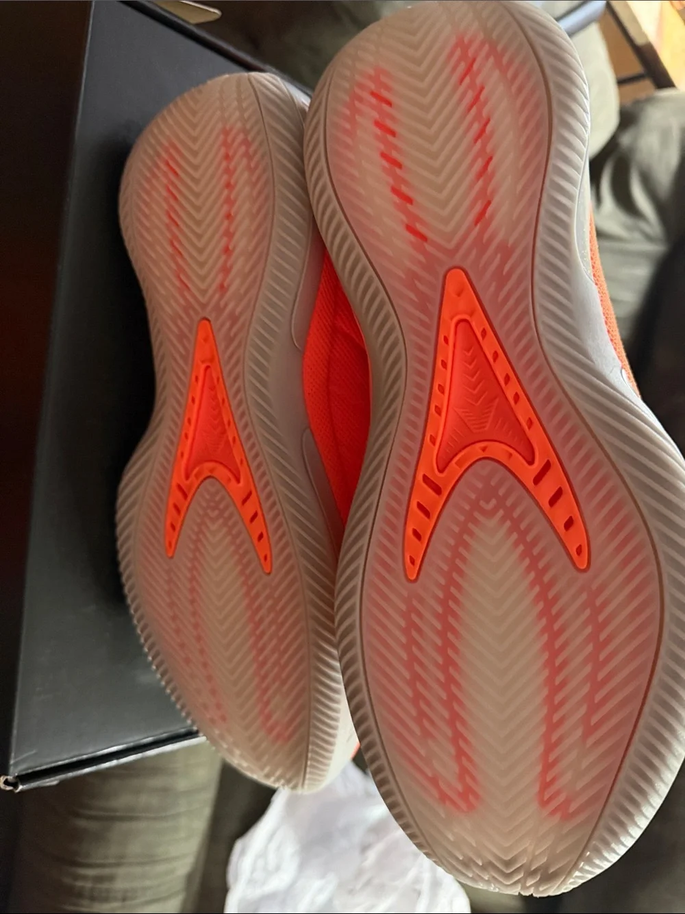 Adidas AE 2